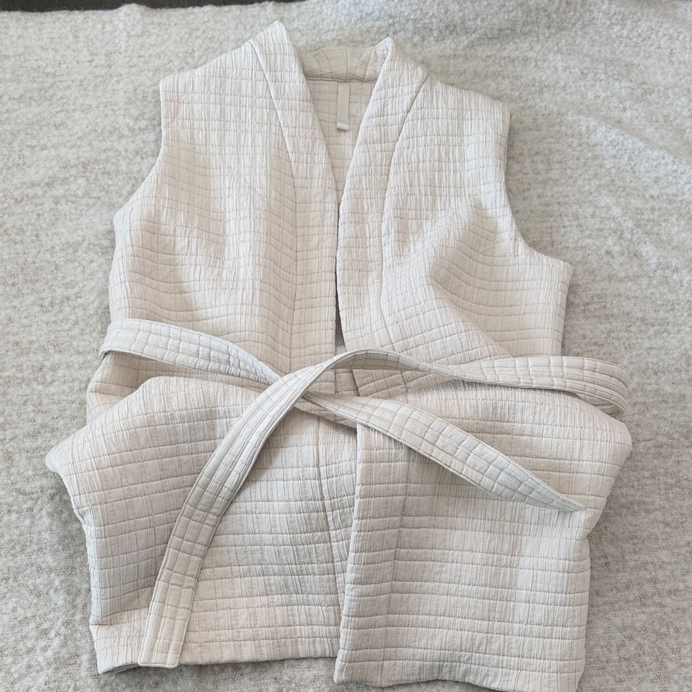 Lululemon Wrap Vest